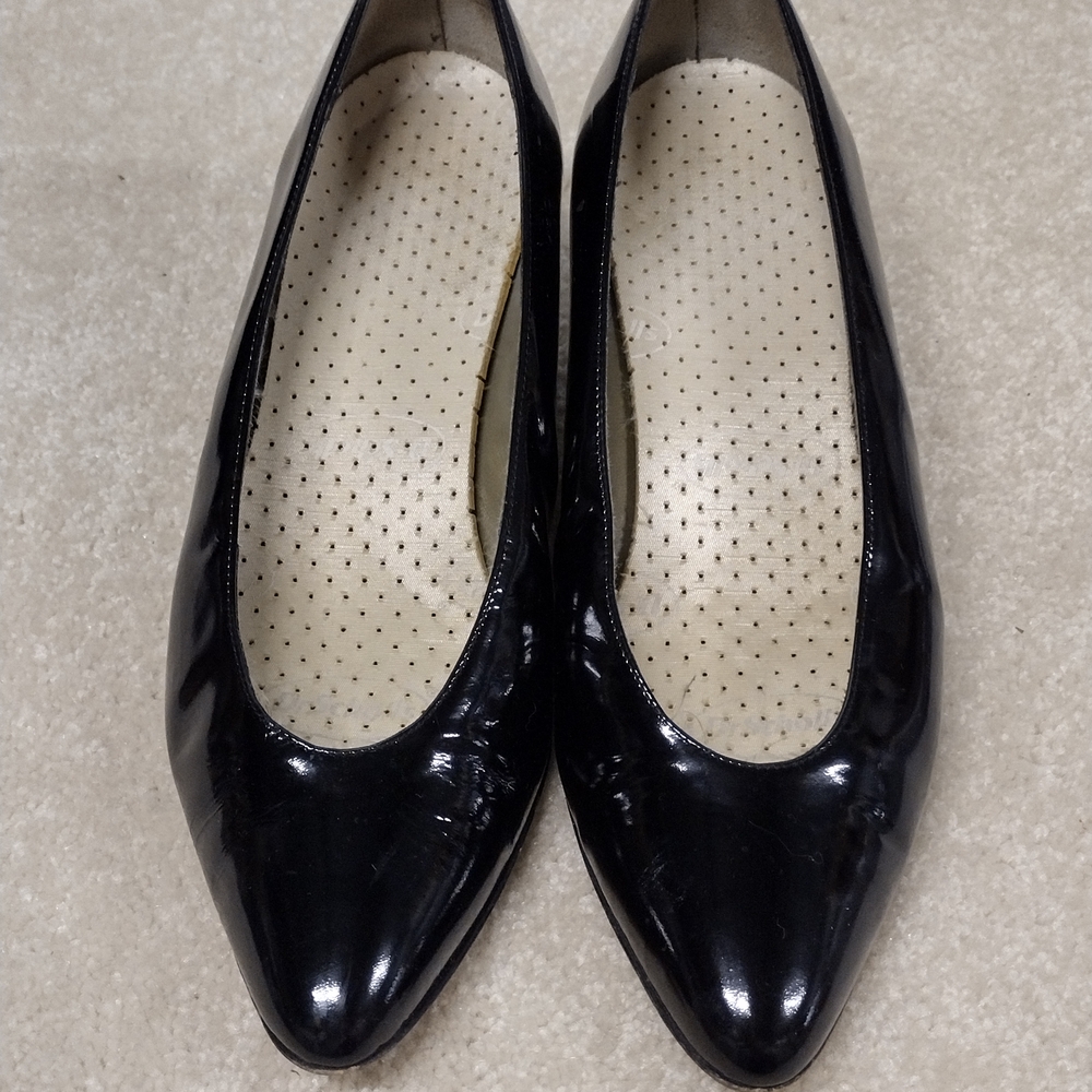 Elegant Black Women's Shoes